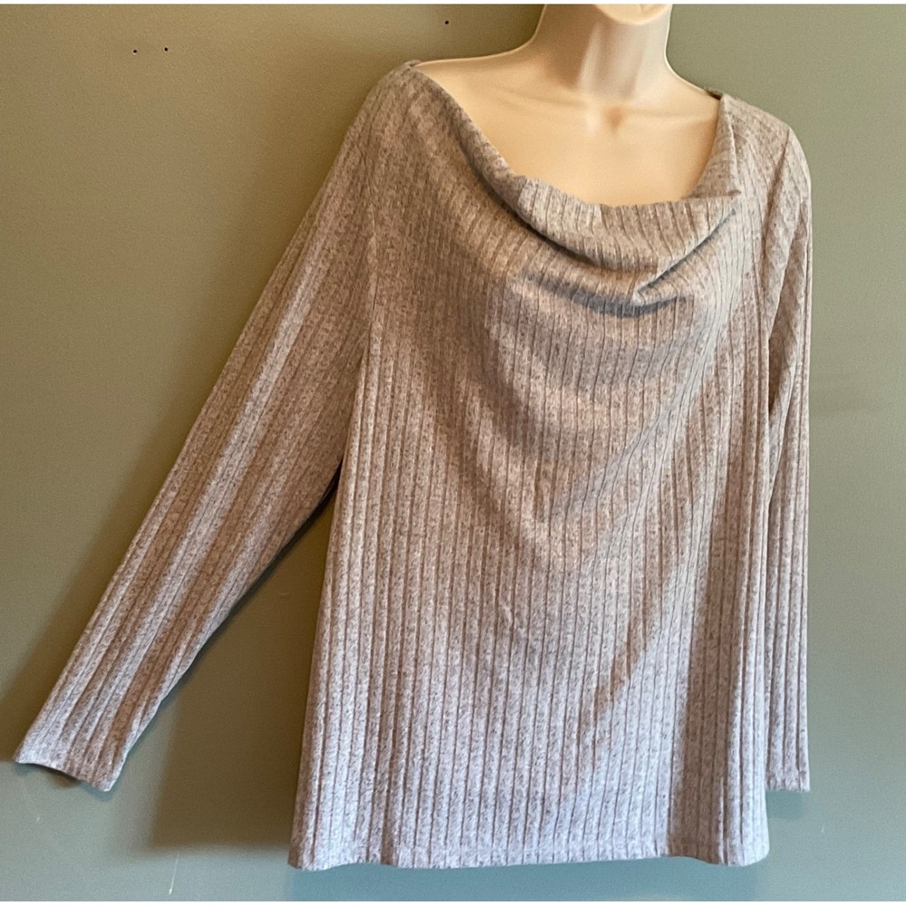 Lane Bryant 14/16 Gray Ribbed Long Sleeve top draped neckline